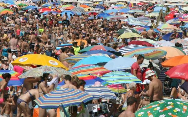 Испанцы потратят на летний отдых в среднем от €1000 до €3000