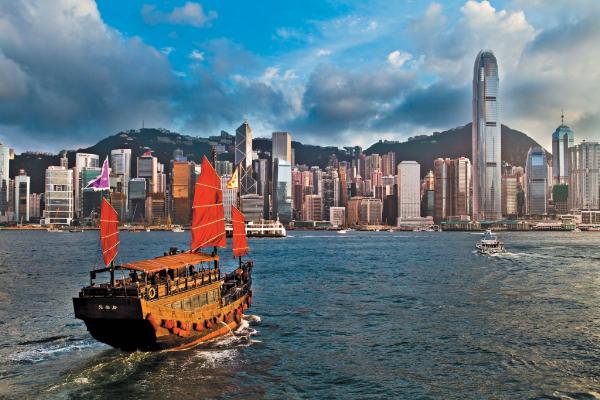 Гонконг в 2017 году посетили почти 150 тысяч российских туристов