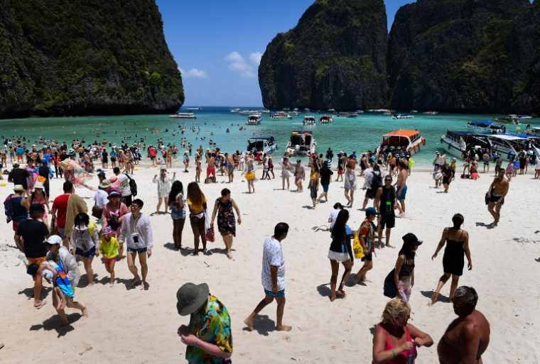 Знаменитая бухта Майя Бэй из фильма «Пляж» закрыта для туристов в первый раз за 30 лет