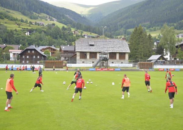 Австрийская Каринтия привлекает футболистов летом и горнолыжников зимой