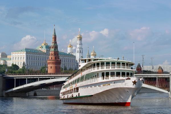 Загрузка прогулочного флота на Москве-реке выросла вдвое с начала ЧМ-2018