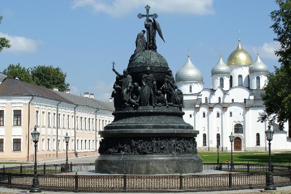 Новгородский музей-заповедник вводит бесплатные пятницы до конца лета