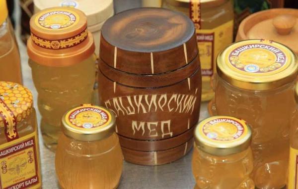 Глава Башкирии анонсировал создание музеев и турмаршрутов для продвижения башкирского мёда