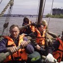 В Красноярске открыл навигацию казачий струг 17 века