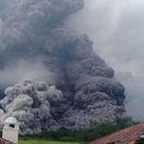 В результате извержения вулкана в Гватемале погибли более 20 человек, сотни пострадали