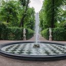 Первый в России парфюмированный фонтан будет неделю работать в Летнем саду Петербурга