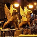 Скульптуры грифонов вернутся на Банковский мост только в 2019 году