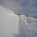 Около 300 человек эвакуировали спасатели после схода лавины в Крыму